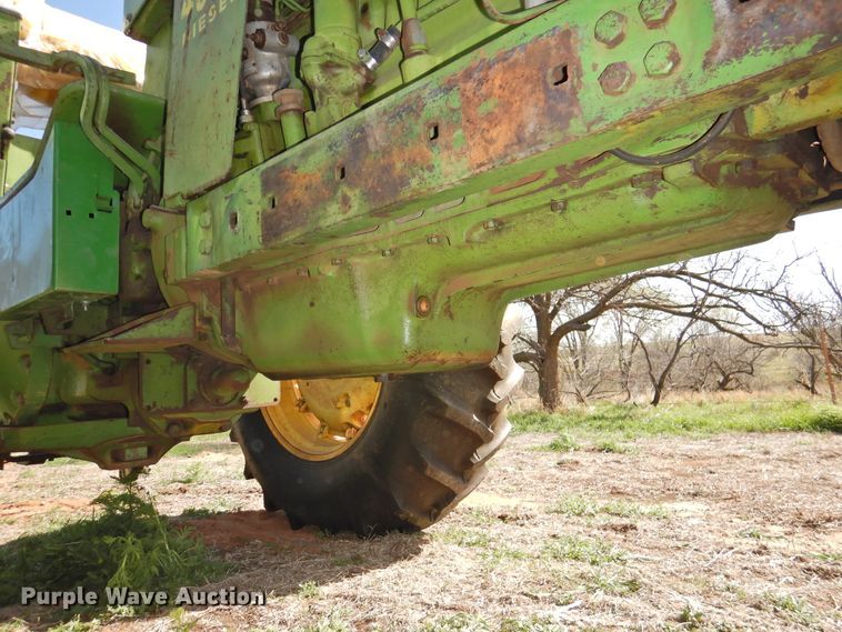 image for item DJ8345 1972 John Deere 4020  tractor