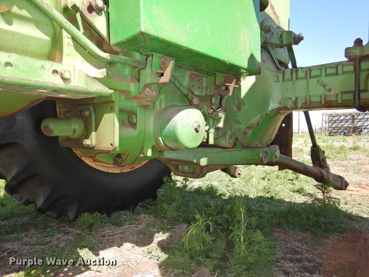 image for item DJ8345 1972 John Deere 4020  tractor