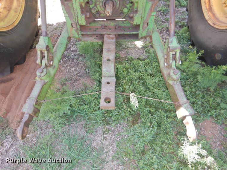 image for item DJ8345 1972 John Deere 4020  tractor