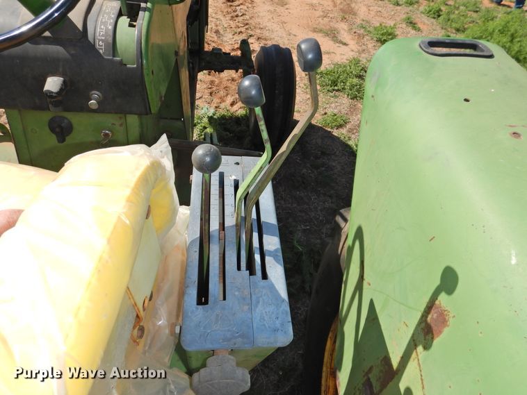 image for item DJ8345 1972 John Deere 4020  tractor