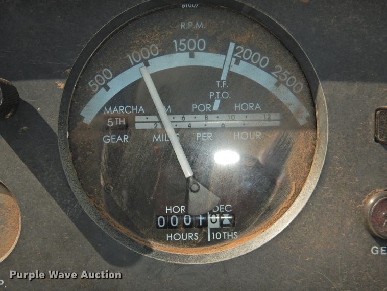 image for item DJ8345 1972 John Deere 4020  tractor