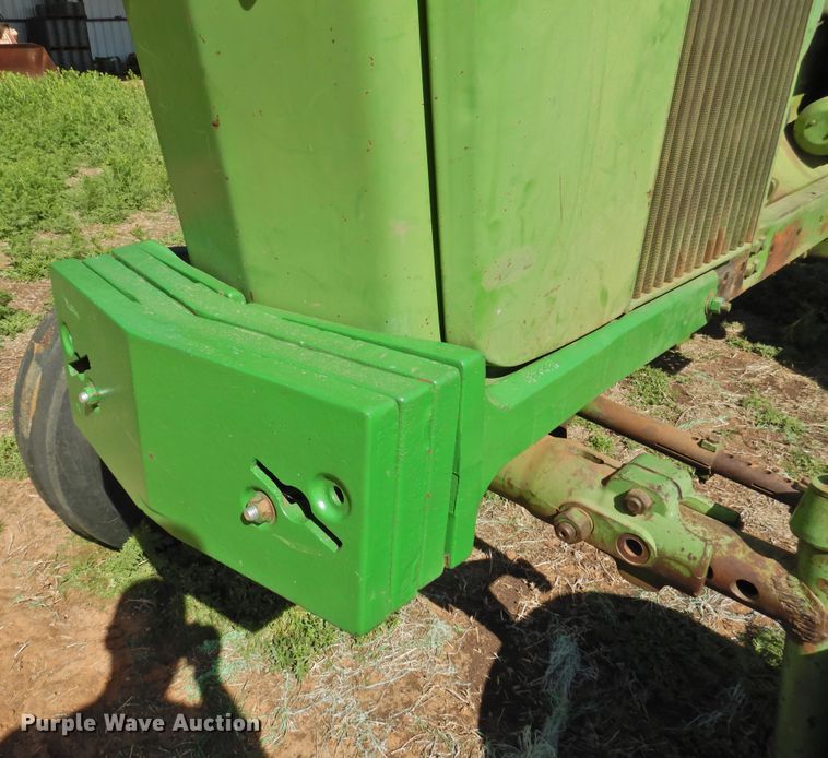 image for item DJ8345 1972 John Deere 4020  tractor