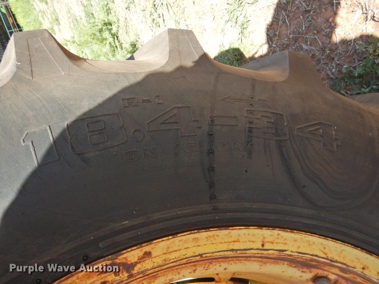 image for item DJ8345 1972 John Deere 4020  tractor