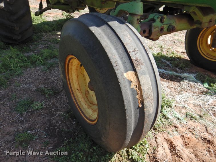 image for item DJ8345 1972 John Deere 4020  tractor