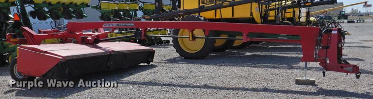 image for item DJ8353 2010 Massey-Ferguson 1375  windrower