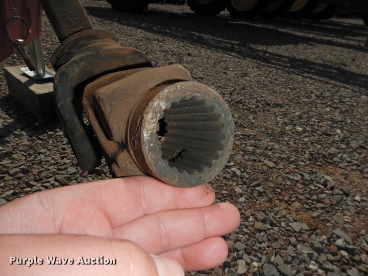 image for item DJ8353 2010 Massey-Ferguson 1375  windrower