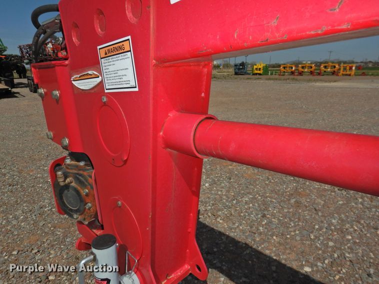 image for item DJ8353 2010 Massey-Ferguson 1375  windrower