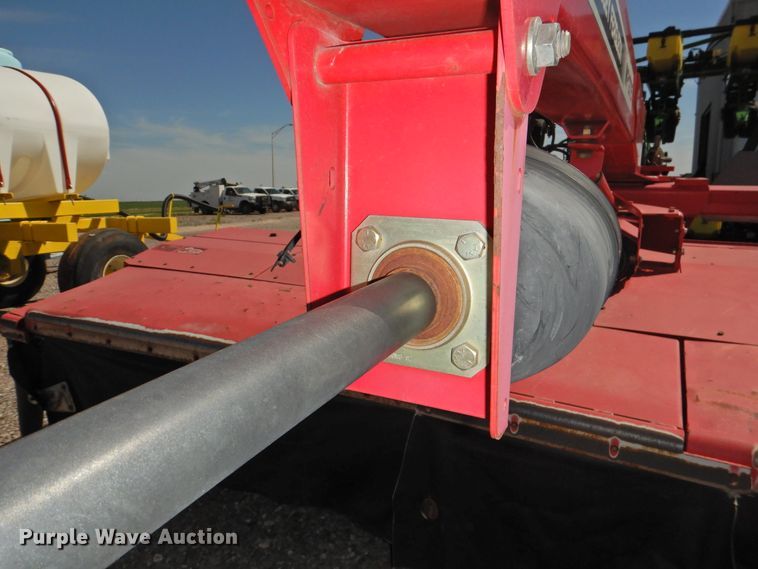 image for item DJ8353 2010 Massey-Ferguson 1375  windrower