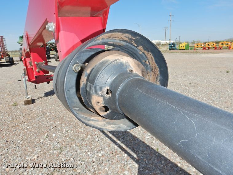 image for item DJ8353 2010 Massey-Ferguson 1375  windrower