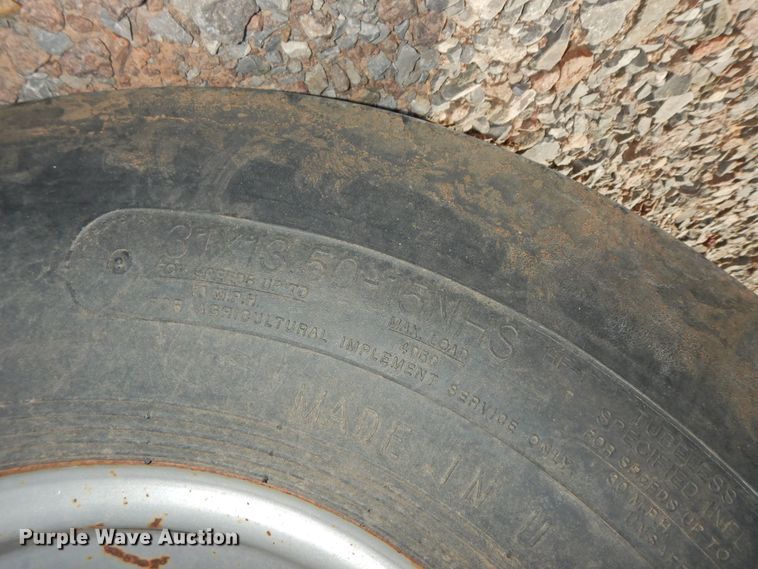 image for item DJ8353 2010 Massey-Ferguson 1375  windrower