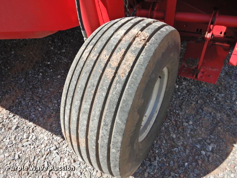 image for item DJ8353 2010 Massey-Ferguson 1375  windrower