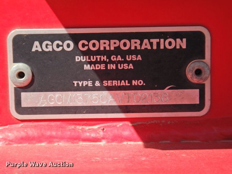 image for item DJ8353 2010 Massey-Ferguson 1375  windrower