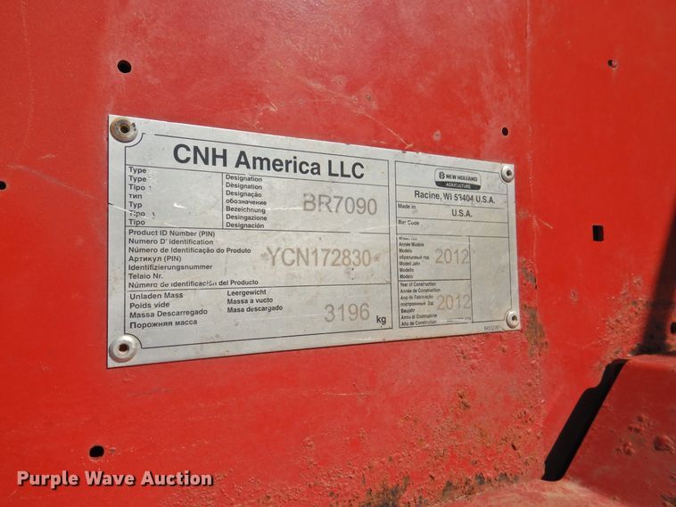 image for item DJ8355 2012 New Holland BR7090  round baler