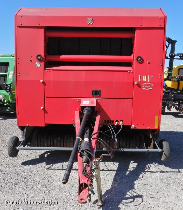 image for item DJ8356 2011 Massey-Ferguson 2856A  round baler