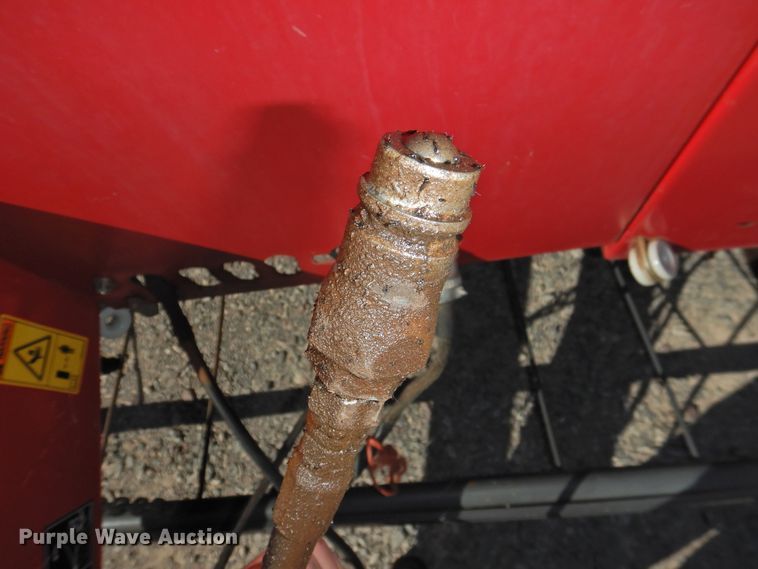 image for item DJ8356 2011 Massey-Ferguson 2856A  round baler