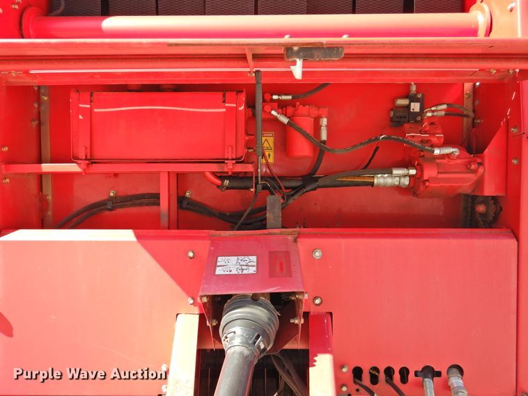 image for item DJ8356 2011 Massey-Ferguson 2856A  round baler