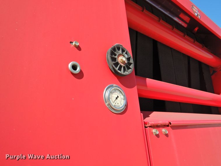 image for item DJ8356 2011 Massey-Ferguson 2856A  round baler