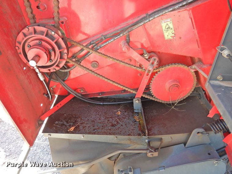 image for item DJ8356 2011 Massey-Ferguson 2856A  round baler
