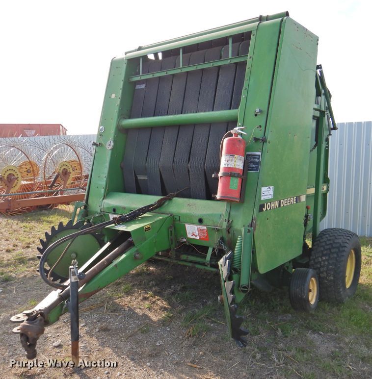 image for item DJ8360 1993 John Deere 535  round baler