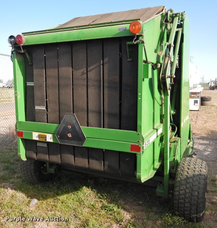 image for item DJ8360 1993 John Deere 535  round baler