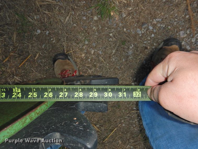 image for item DJ8360 1993 John Deere 535  round baler