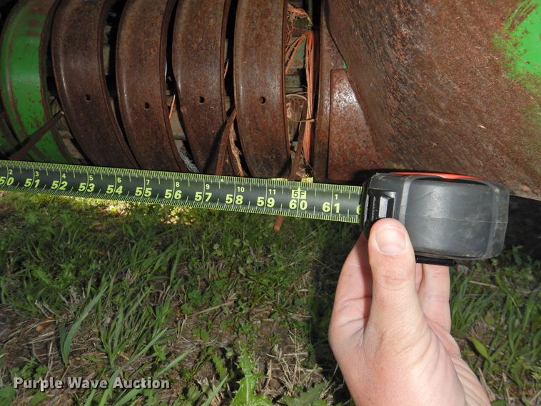 image for item DJ8360 1993 John Deere 535  round baler