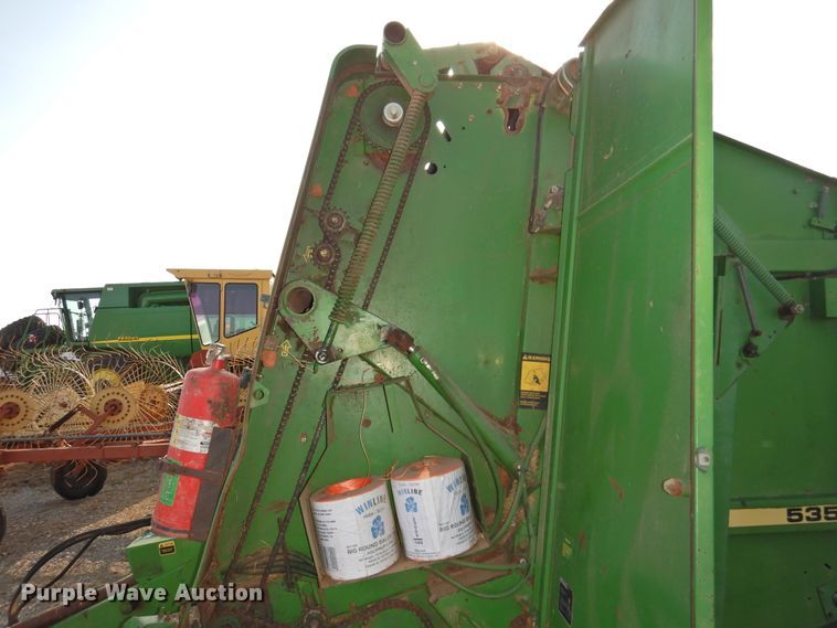 image for item DJ8360 1993 John Deere 535  round baler