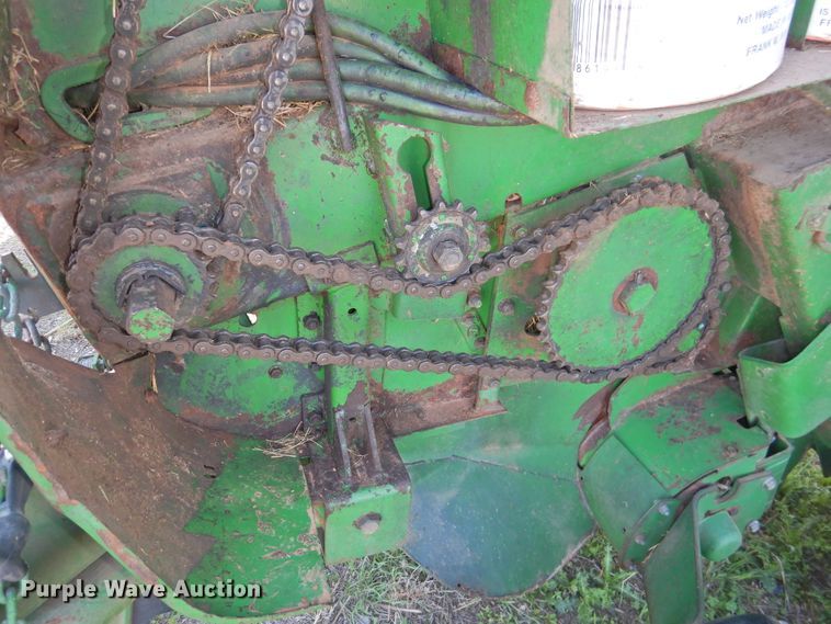 image for item DJ8360 1993 John Deere 535  round baler