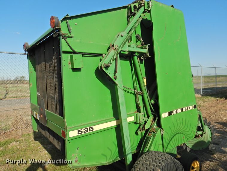 image for item DJ8360 1993 John Deere 535  round baler
