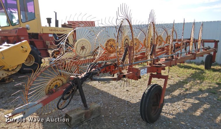 image for item DJ8361 New Holland hay rake
