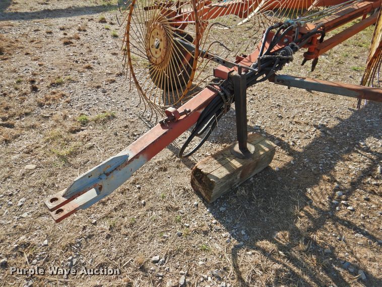image for item DJ8361 New Holland hay rake