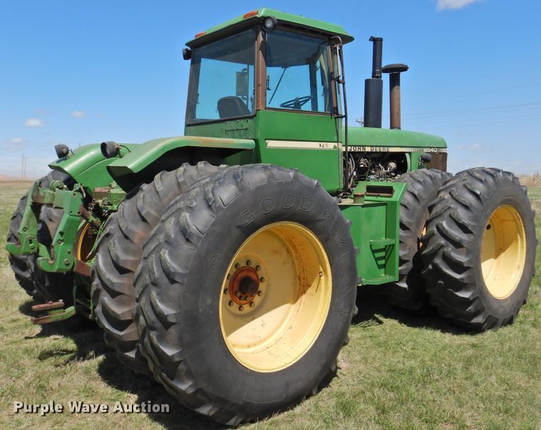 image for item DJ8423 1981 John Deere 8640  4WD tractor