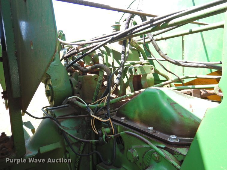 image for item DJ8423 1981 John Deere 8640  4WD tractor