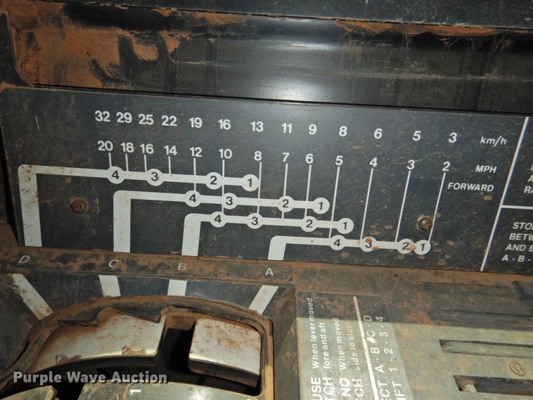 image for item DJ8423 1981 John Deere 8640  4WD tractor