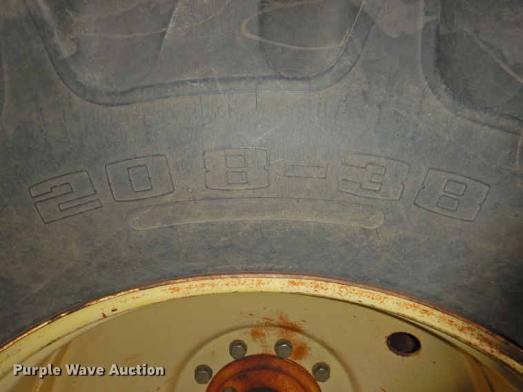 image for item DJ8423 1981 John Deere 8640  4WD tractor