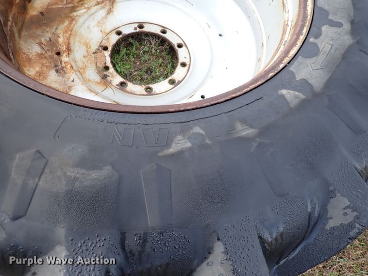 image for item DK4558 (3) tires