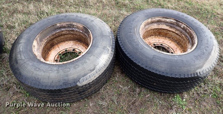 image for item DK4572 (2) 385/65R22.5 tires and wheels