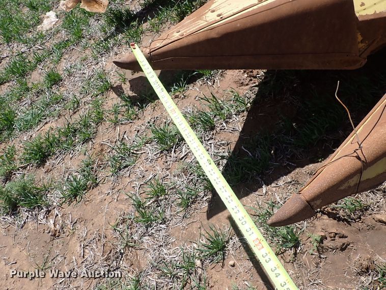 image for item DK4573 Farm Hand F600  forage harvester