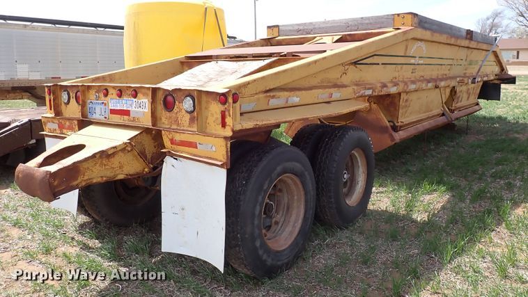 image for item DK4576 1984 Load King 2030 bottom dump trailer