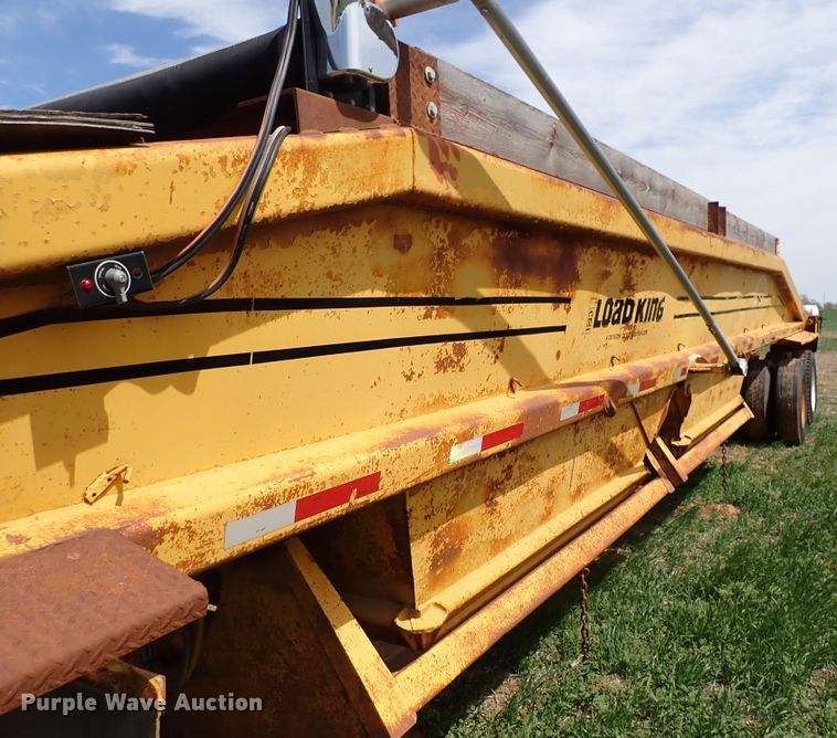 image for item DK4576 1984 Load King 2030 bottom dump trailer