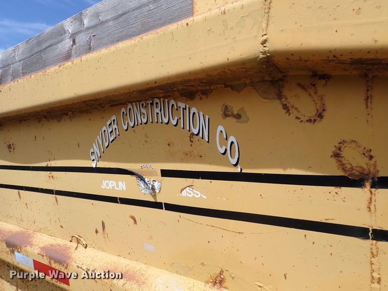 image for item DK4576 1984 Load King 2030 bottom dump trailer