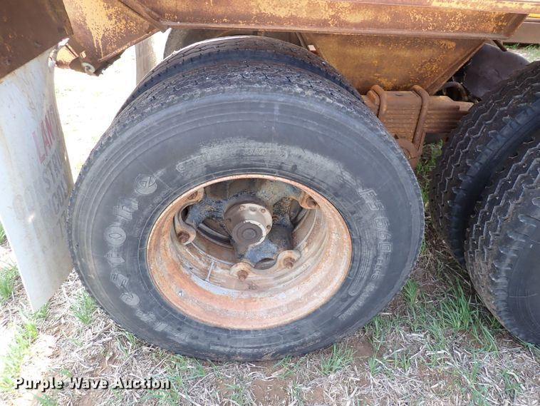 image for item DK4576 1984 Load King 2030 bottom dump trailer