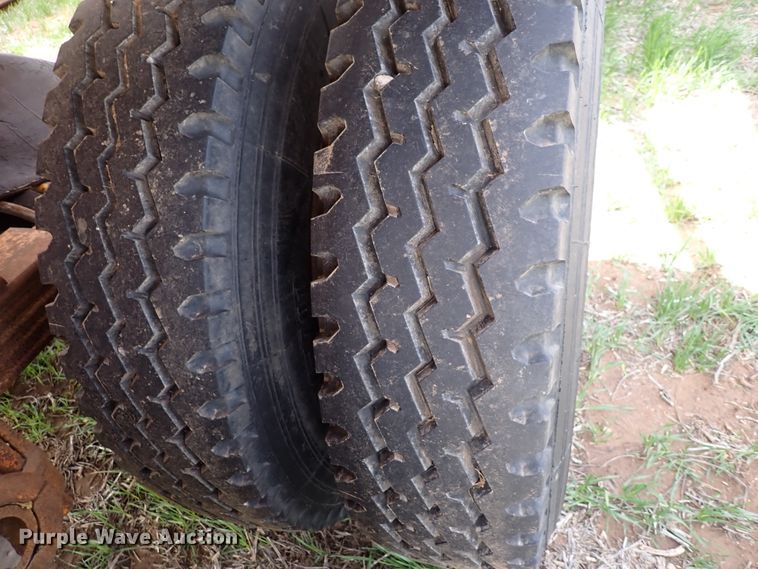 image for item DK4576 1984 Load King 2030 bottom dump trailer