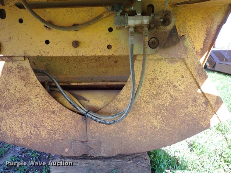 image for item DK4576 1984 Load King 2030 bottom dump trailer