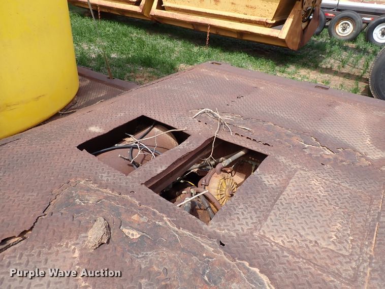 image for item DK4577 1979 Trail-Eze 5543-9000 double drop deck equipment trailer