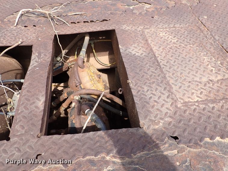 image for item DK4577 1979 Trail-Eze 5543-9000 double drop deck equipment trailer