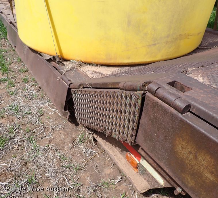 image for item DK4577 1979 Trail-Eze 5543-9000 double drop deck equipment trailer