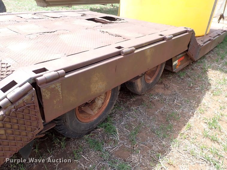 image for item DK4577 1979 Trail-Eze 5543-9000 double drop deck equipment trailer