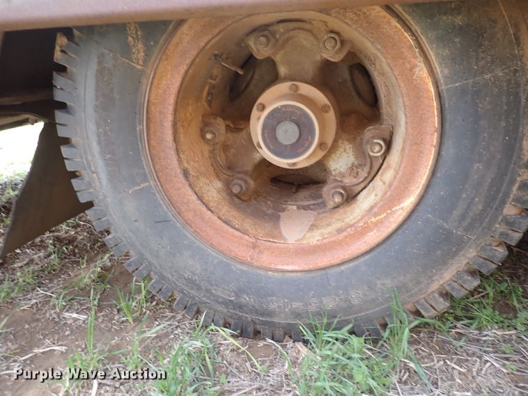 image for item DK4577 1979 Trail-Eze 5543-9000 double drop deck equipment trailer