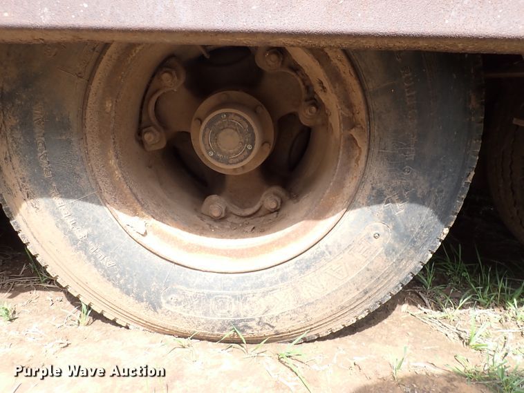 image for item DK4577 1979 Trail-Eze 5543-9000 double drop deck equipment trailer